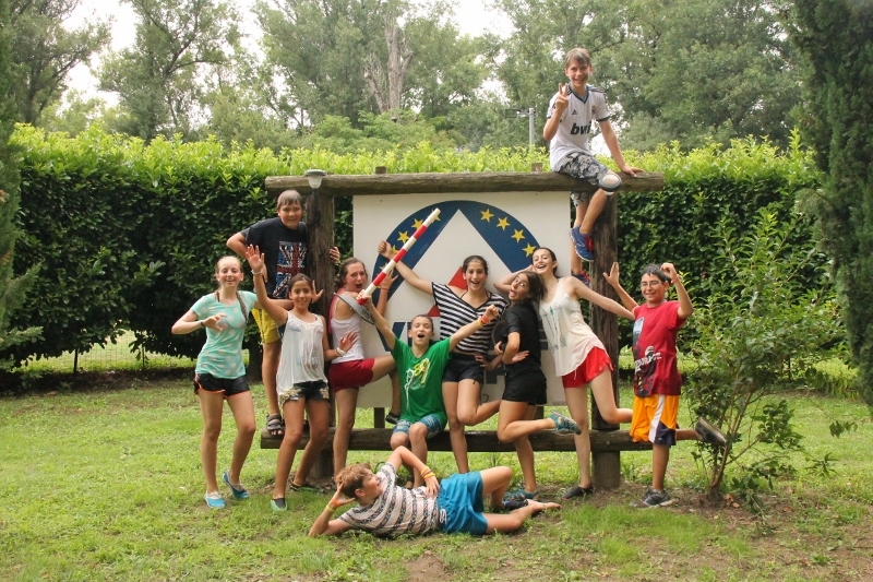 Village Camps International Summer Camp Ard&egrave;che, France 2019-07-26 https://www.villagecamps.com/journals_admin/images/933-11-25-07-2014 (800x532) (133).jpg